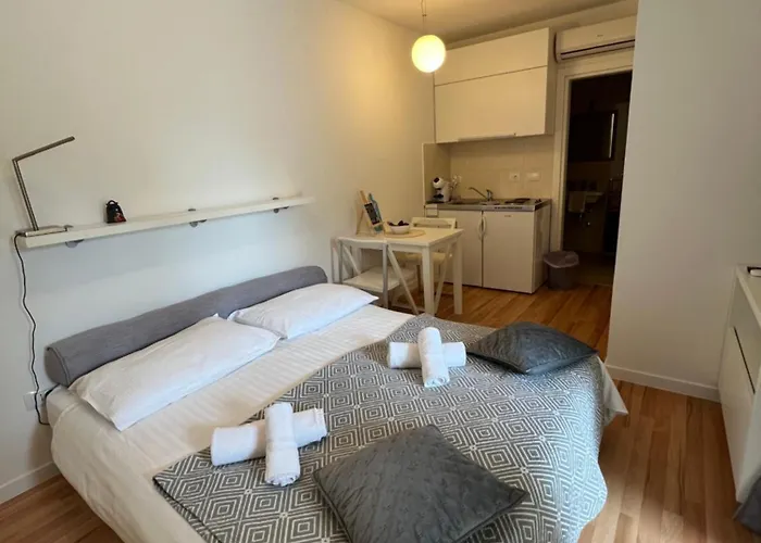 Annette - And Two Bedroom With Parking