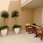 Annette - And Two Bedroom With Parking Ragusa