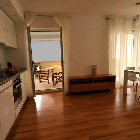 公寓 Annette - Or Two Bedroom With Parking